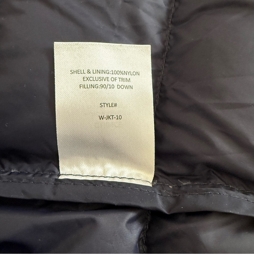 Quince Lightweight Down Puffer Jacket, Navy Blue, Size M - Picture 6 of 9